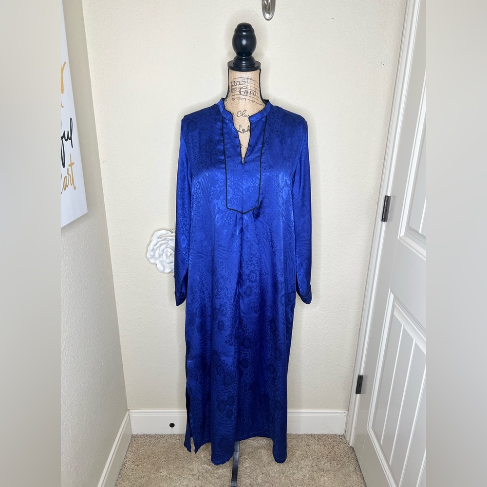 NTM: Oscar de la Renta Pink Label Blue Silky Caftan House Robe Size L Pockets
